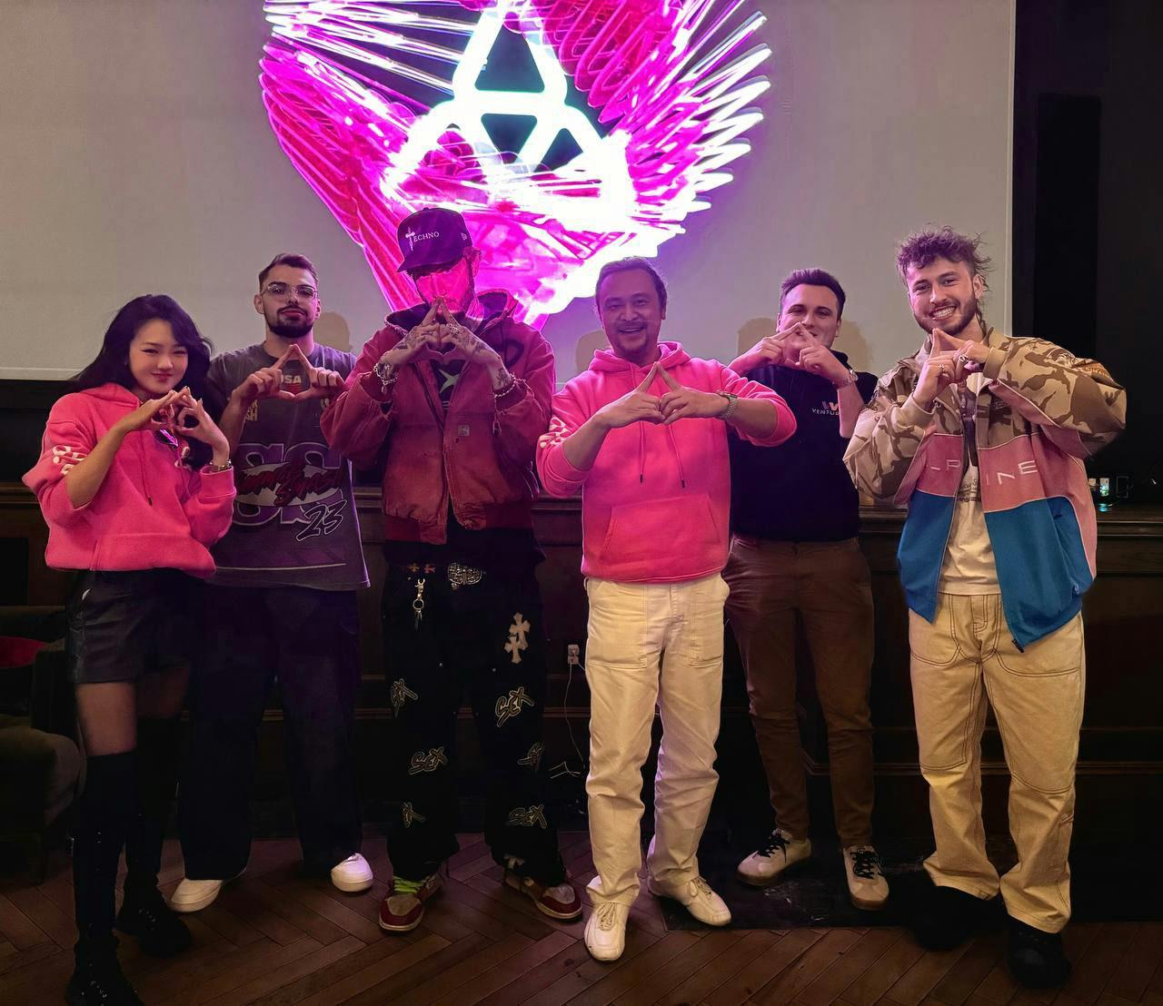 There were many special guests in attendance, including Faze Banks, Cr0ss, Crypto Max and ThreadGuy!
